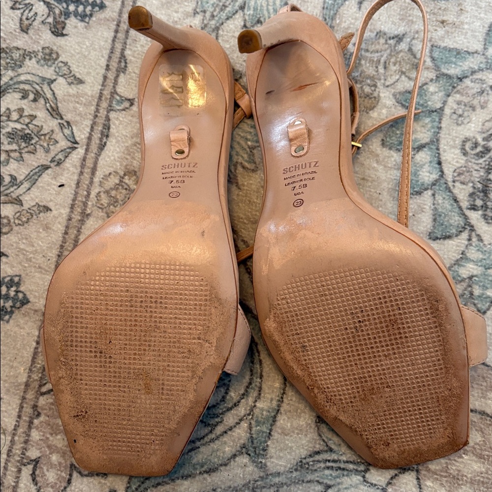SCHUTZ Nude Tan Leather T-Strap Sandals with Gold Accent - Picture 5 of 6